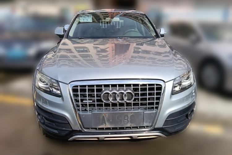 Used Audi Q5 2011 2.0TFSI Luxury Edition Front
