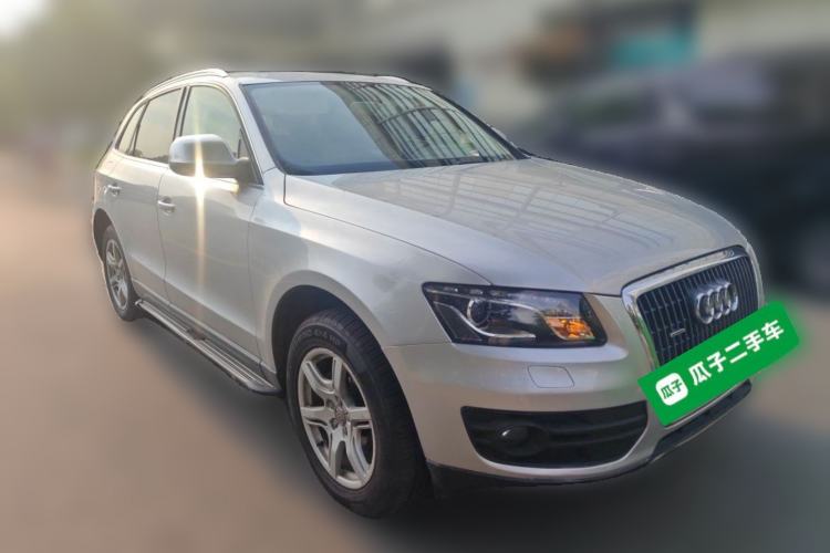 Used Audi Q5  Front Right 45 Deg
