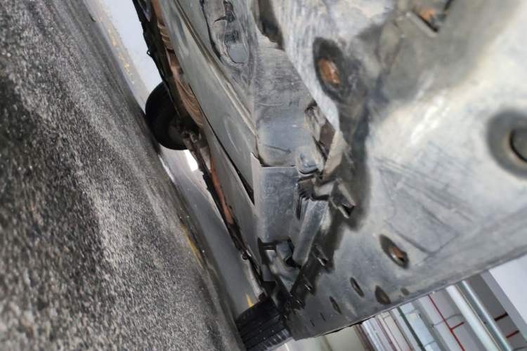 Used Audi Q5 2011 2.0TFSI Comfort Version Chassis Rear Right