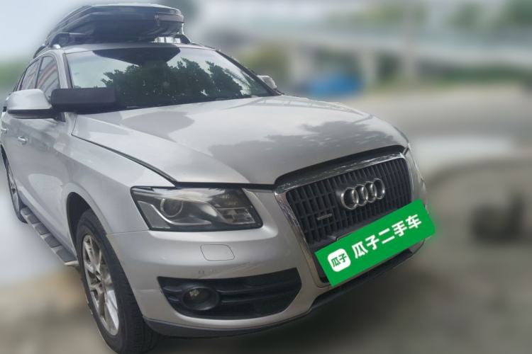 Used Audi Q5 2011 2.0TFSI Technology Model Front Right 45 Deg