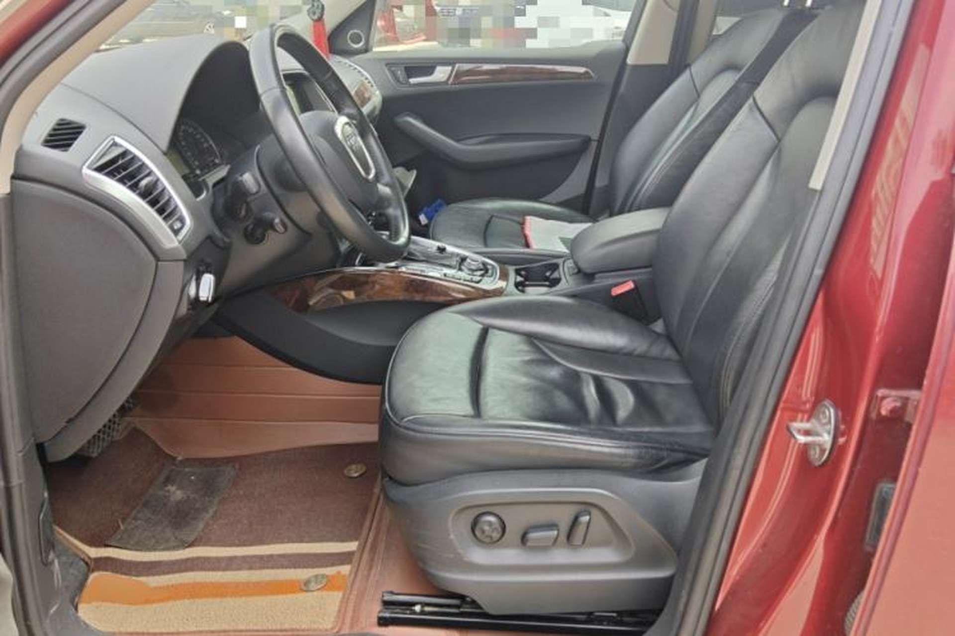 Used Audi Q5 2011 2.0TFSI Comfort Version Left Front Seat