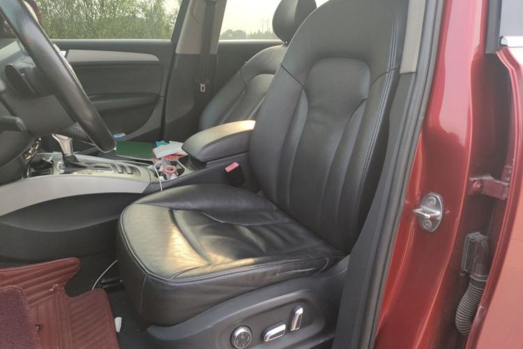 Used Audi Q5 2011 2.0TFSI Comfort Version Left Front Seat