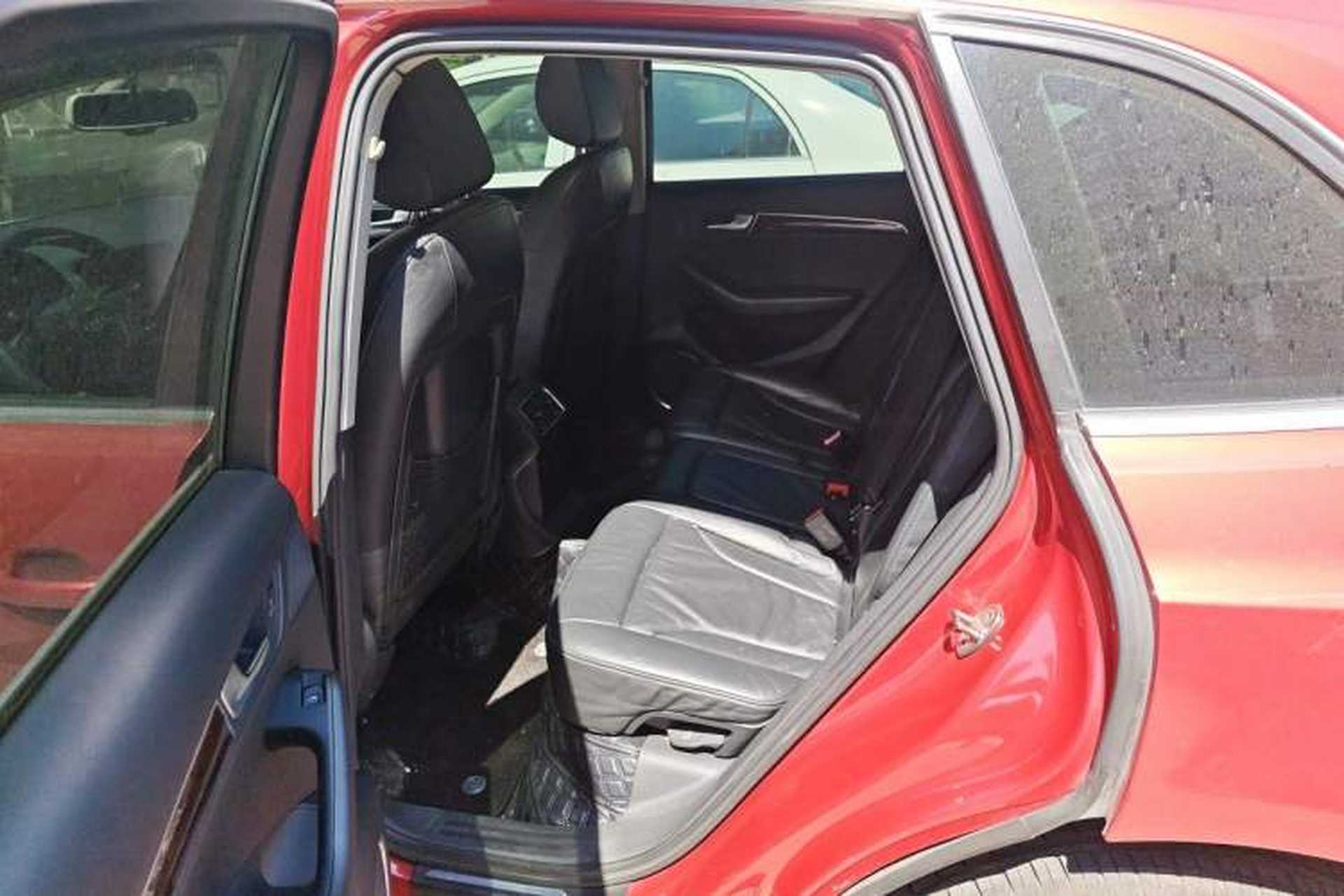 Used Audi Q5 2011 2.0TFSI Comfort Version Left Rear Seat