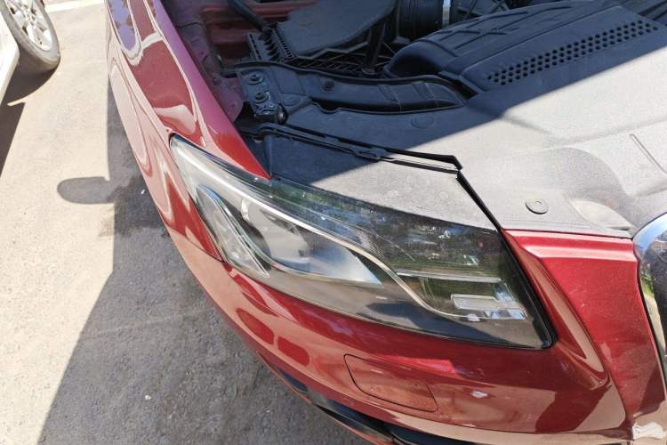 Used Audi Q5 2011 2.0TFSI Comfort Version Right Front Headlight