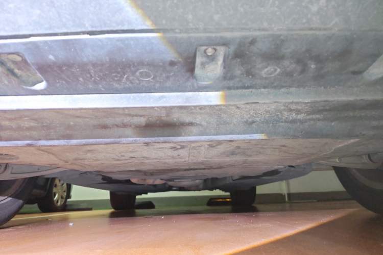 Used Audi Q5 2011 2.0TFSI Comfort Version Chassis Front