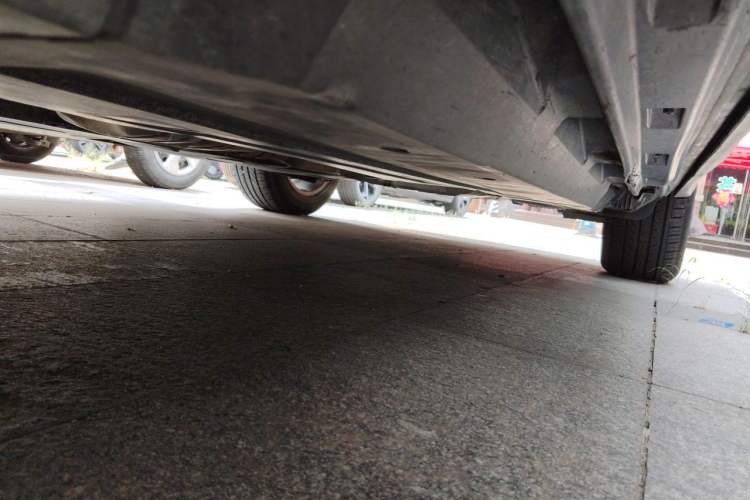 Used Audi Q5 2011 2.0TFSI Technology Model Chassis Front Left