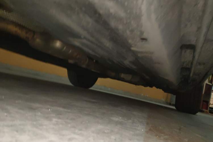 Used Audi Q5 2011 2.0TFSI Technology Model Chassis Front Left