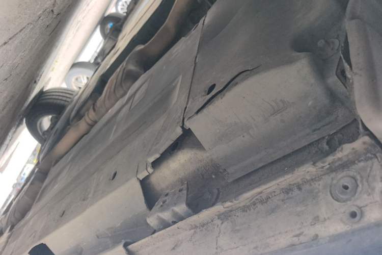 Used Audi Q5 2011 2.0TFSI Comfort Version Chassis Front Left