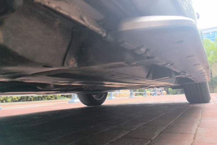 Used Audi Q5 2011 2.0TFSI Luxury Edition Chassis Front Left