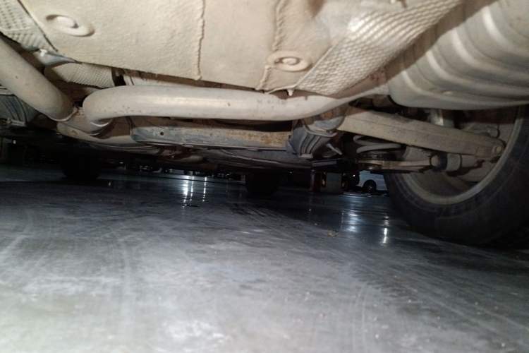 Used Audi Q5 2011 2.0TFSI Comfort Version Chassis Rear
