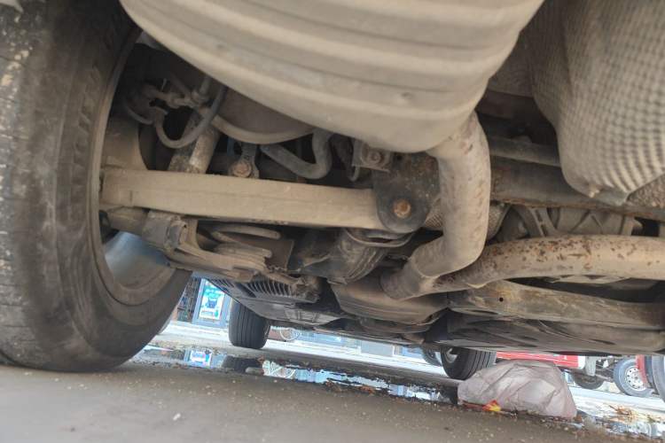 Used Audi Q5 2011 2.0TFSI Technology Model Chassis Rear Left