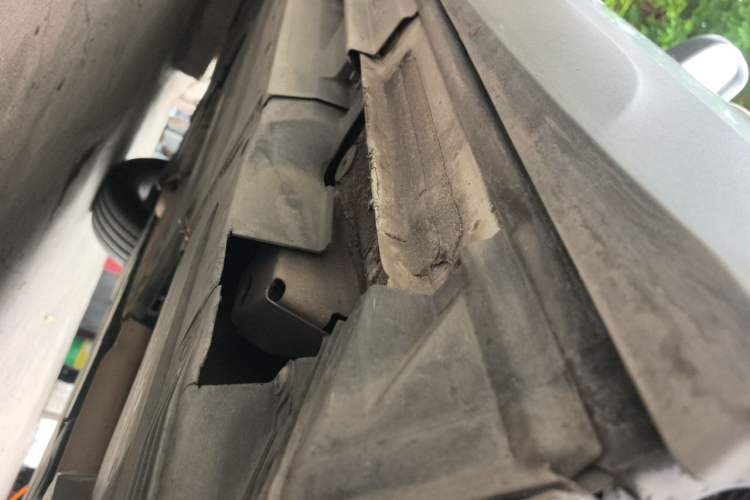 Used Audi Q5 2011 2.0TFSI Comfort Version Chassis Rear Left