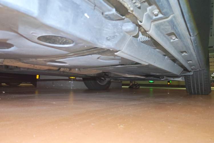 Used Audi Q5 2011 2.0TFSI Comfort Version Chassis Rear Right