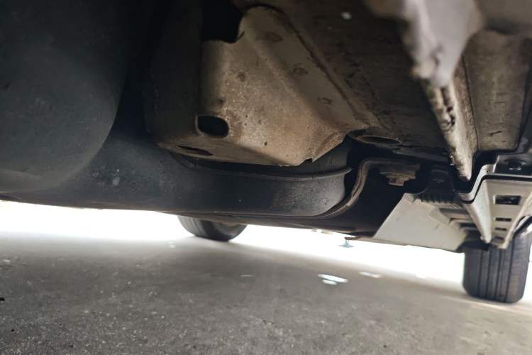 Used Audi Q5 2011 2.0TFSI Comfort Version Chassis Rear Right