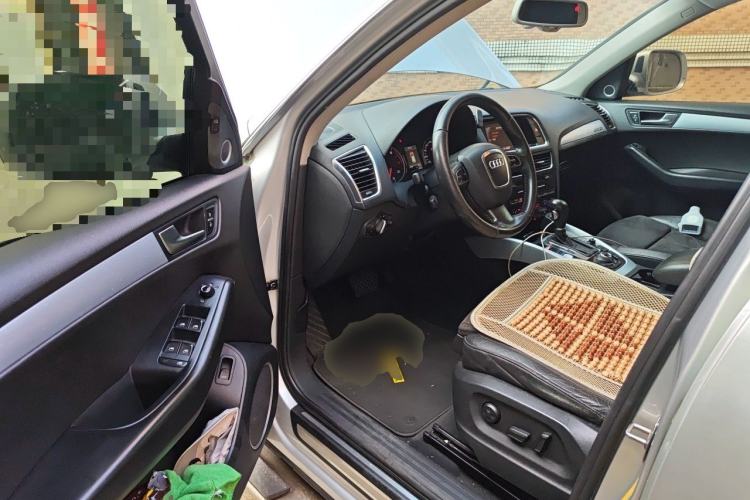 Used Audi Q5 2011 2.0TFSI Dynamic Edition Driver Seat
