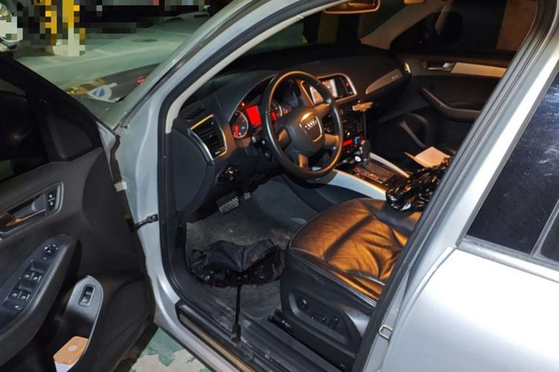 Used Audi Q5 2011 2.0TFSI Technology Model Driver Seat