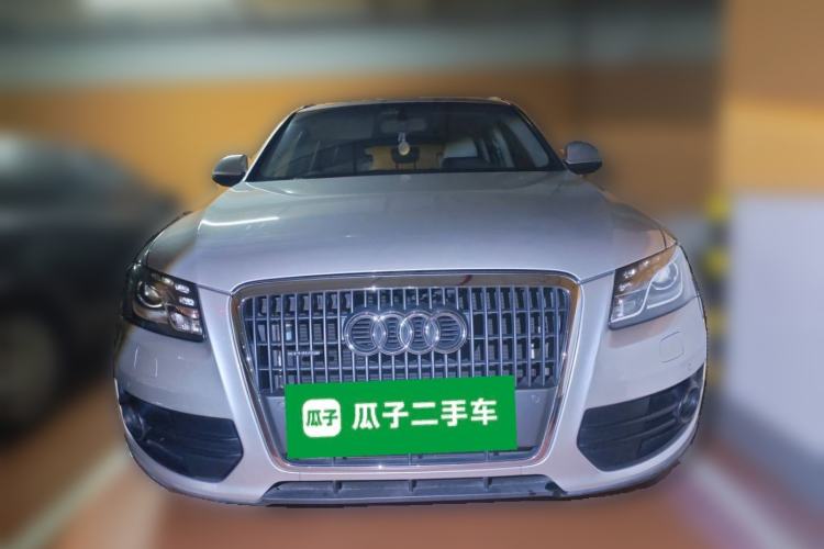Used Audi Q5 2011 2.0TFSI Comfort Version Front