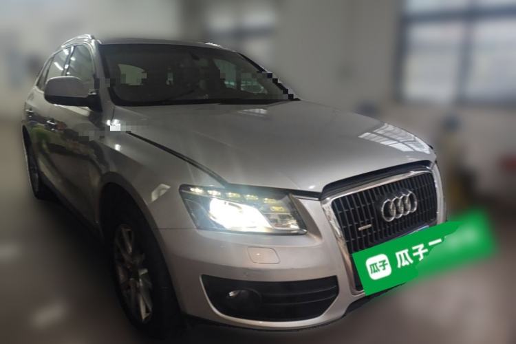Used Audi Q5 2011 2.0TFSI Comfort Version Front Right 45 Deg