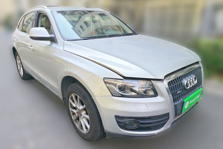 Used Audi Q5 2011 2.0TFSI Comfort Version Front Right 45 Deg