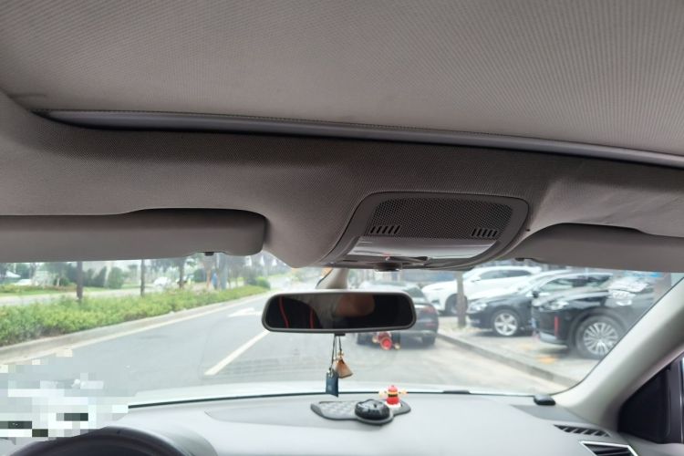 Used Audi Q5 2011 2.0TFSI Technology Model Headliner