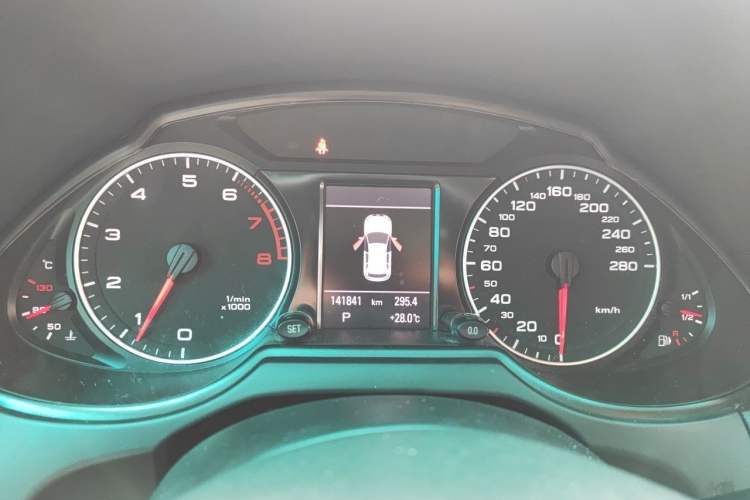 Used Audi Q5 2011 2.0TFSI Comfort Version Instrument Cluster