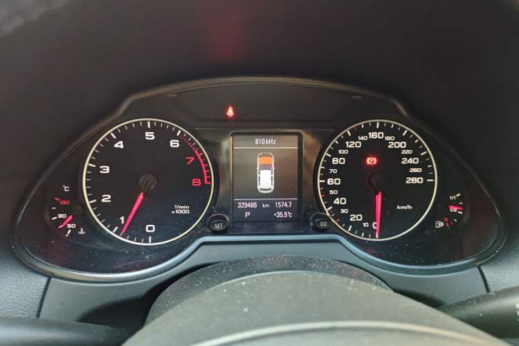 Used Audi Q5 2011 2.0TFSI Dynamic Edition Instrument Cluster
