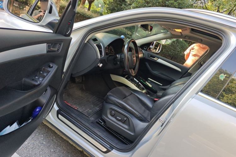 Used Audi Q5 2011 2.0TFSI Dynamic Edition Left Front Seat