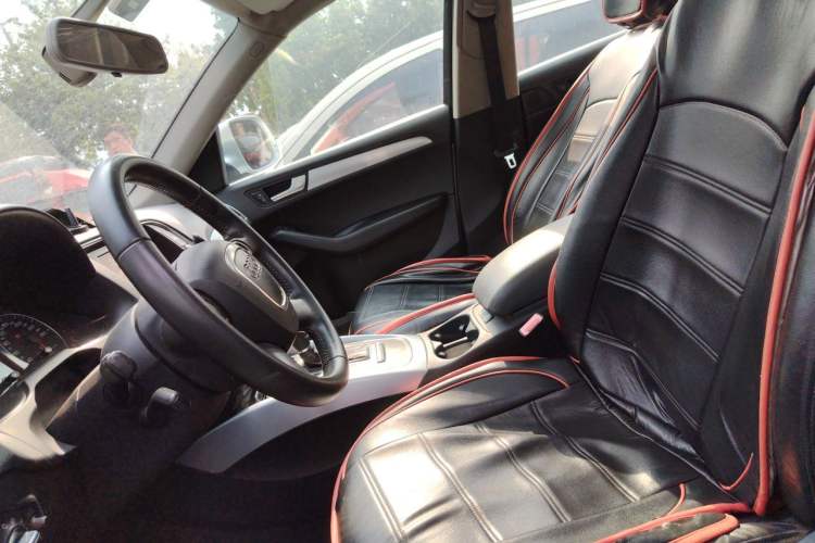 Used Audi Q5 2011 2.0TFSI Technology Model Left Front Seat