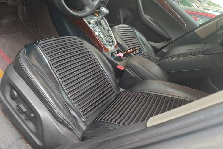 Used Audi Q5 2011 2.0TFSI Technology Model Left Front Seat