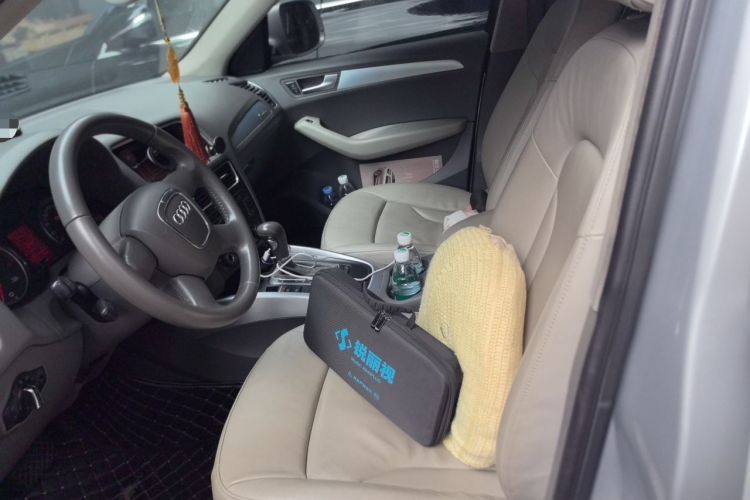 Used Audi Q5 2011 2.0TFSI Technology Model Left Front Seat