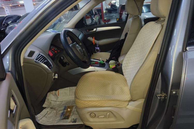 Used Audi Q5 2011 2.0TFSI Technology Model Left Front Seat