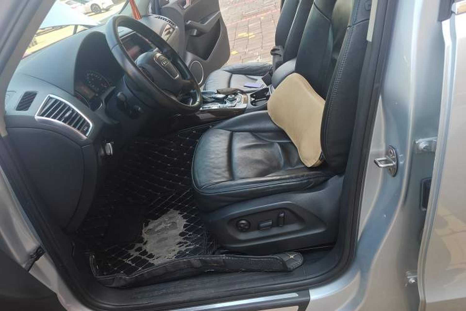 Used Audi Q5 2011 2.0TFSI Comfort Version Left Front Seat