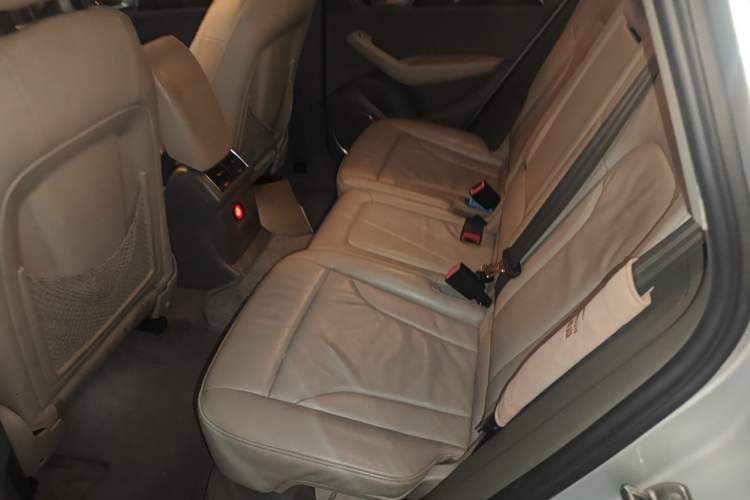 Used Audi Q5 2011 2.0TFSI Comfort Version Left Rear Seat