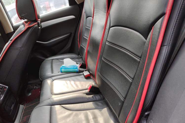 Used Audi Q5 2011 2.0TFSI Technology Model Left Rear Seat
