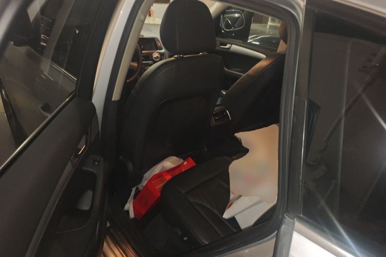 Used Audi Q5 2011 2.0TFSI Technology Model Left Rear Seat