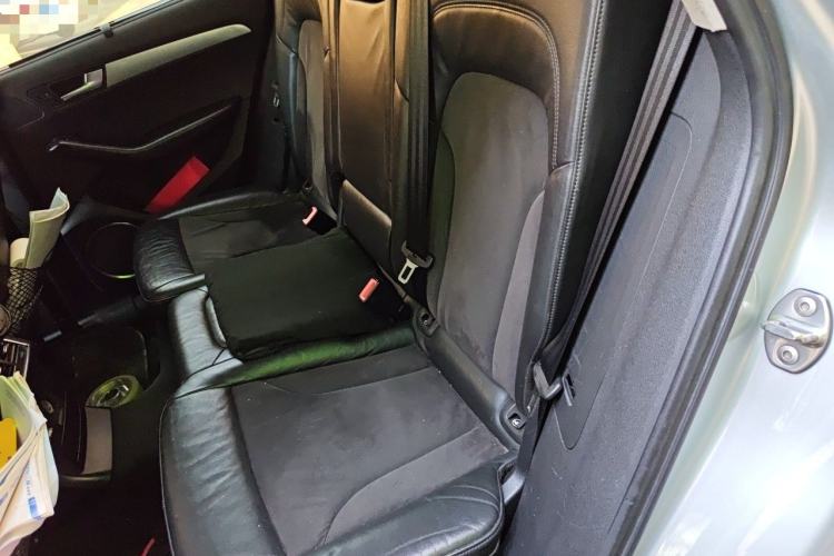Used Audi Q5 2011 2.0TFSI Dynamic Edition Left Rear Seat