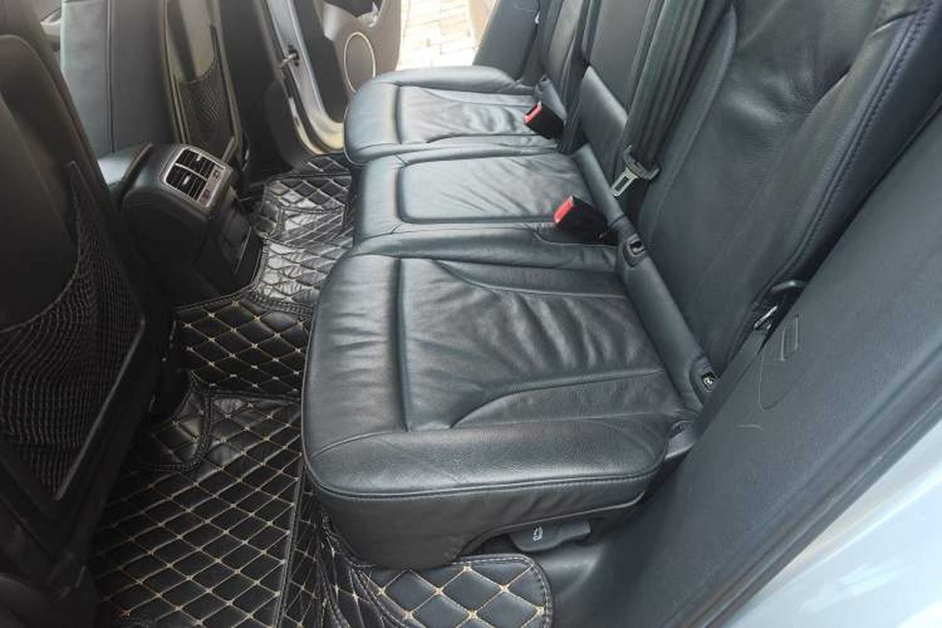 Used Audi Q5 2011 2.0TFSI Comfort Version Left Rear Seat
