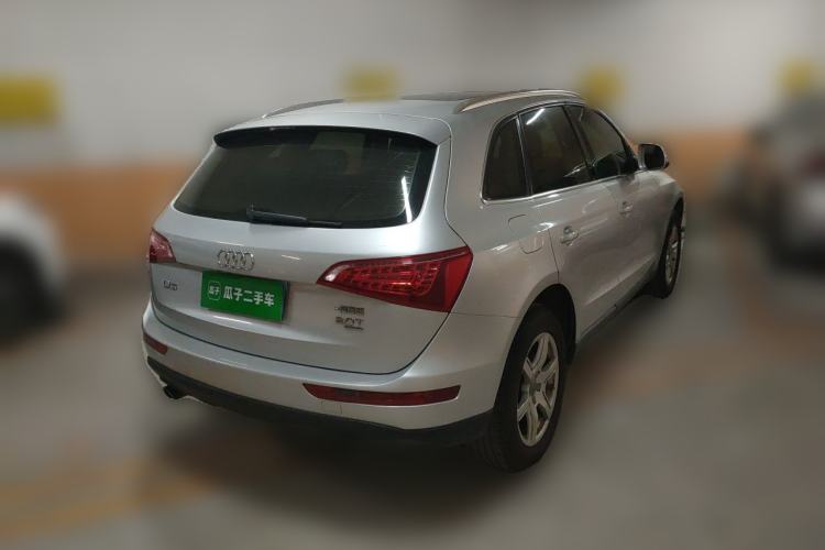Used Audi Q5 2011 2.0TFSI Technology Model Rear Right 45 Deg