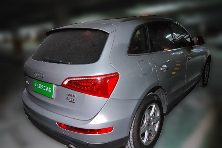 Used Audi Q5 2011 2.0TFSI Technology Model Rear Right 45 Deg