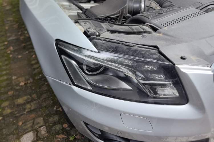 Used Audi Q5 2011 2.0TFSI Technology Model Right Front Headlight