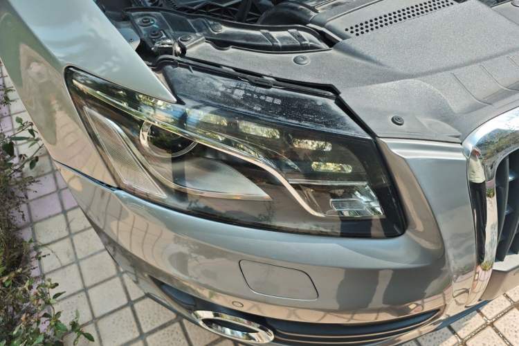 Used Audi Q5 2011 2.0TFSI Technology Model Right Front Headlight