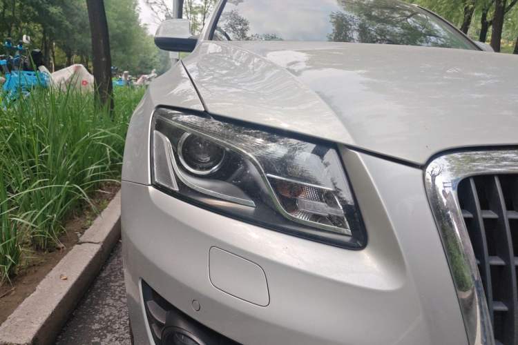 Used Audi Q5 2011 2.0TFSI Technology Model Right Front Headlight