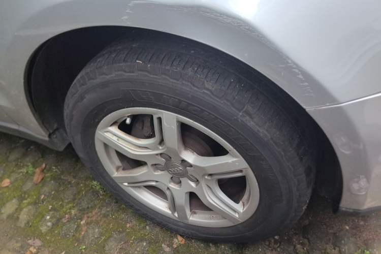 Used Audi Q5 2011 2.0TFSI Technology Model Right Front Wheel Hub