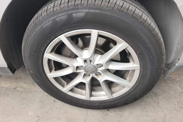 Used Audi Q5 2011 2.0TFSI Comfort Version Right Front Wheel Hub