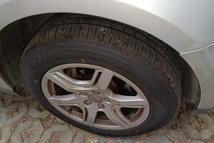 Used Audi Q5 2011 2.0TFSI Technology Model Right Front Wheel Hub