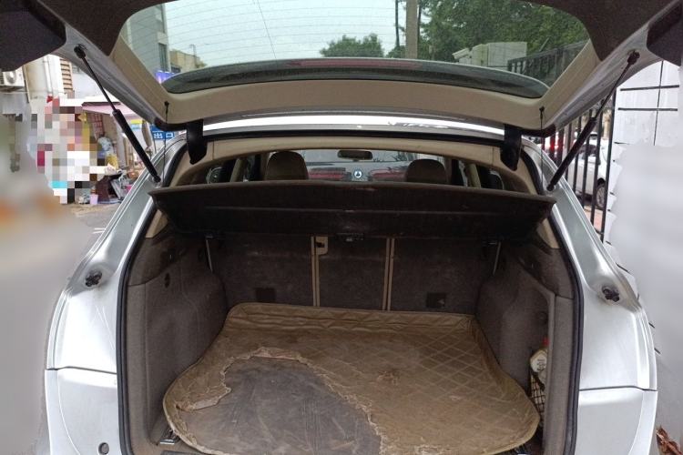 Used Audi Q5 2011 2.0TFSI Technology Model Trunk