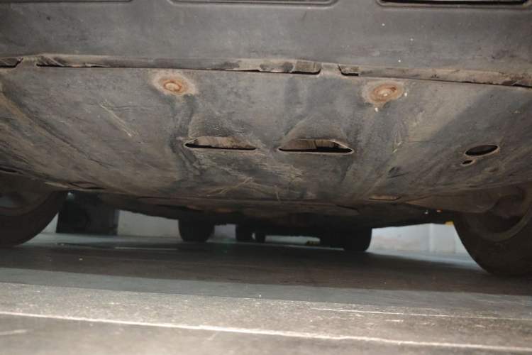 Used Audi Q5 2011 2.0TFSI Comfort Version Chassis Front