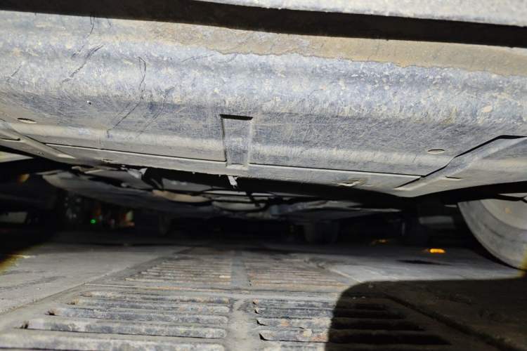 Used Audi Q5 2011 2.0TFSI Comfort Version Chassis Front