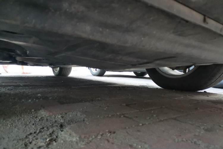 Used Audi Q5 2011 2.0TFSI Comfort Version Chassis Front