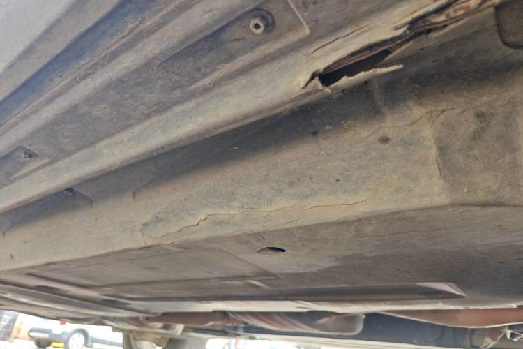 Used Audi Q5 2011 2.0TFSI Comfort Version Chassis Front Right